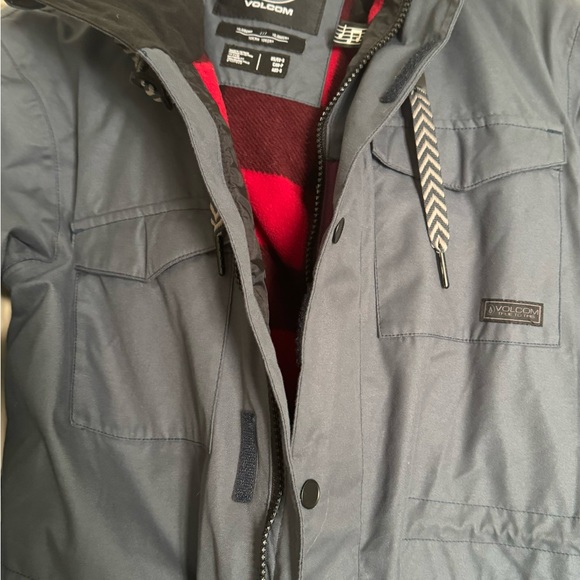 Volcom Women’s Ski/Snowboard Jacket - Picture 7 of 7